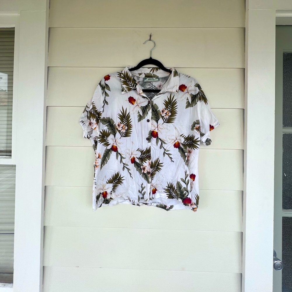 Palms Hawaiian shirt.